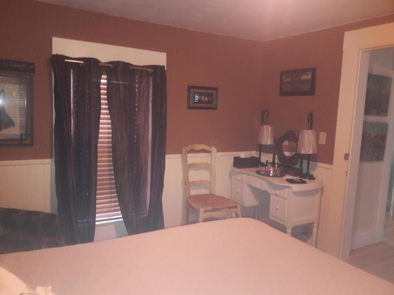 Calais Crossing River House Bed And Breakfast Bagian luar foto