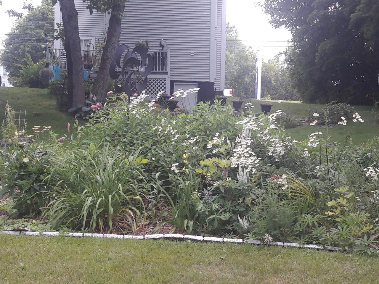 Calais Crossing River House Bed And Breakfast Bagian luar foto